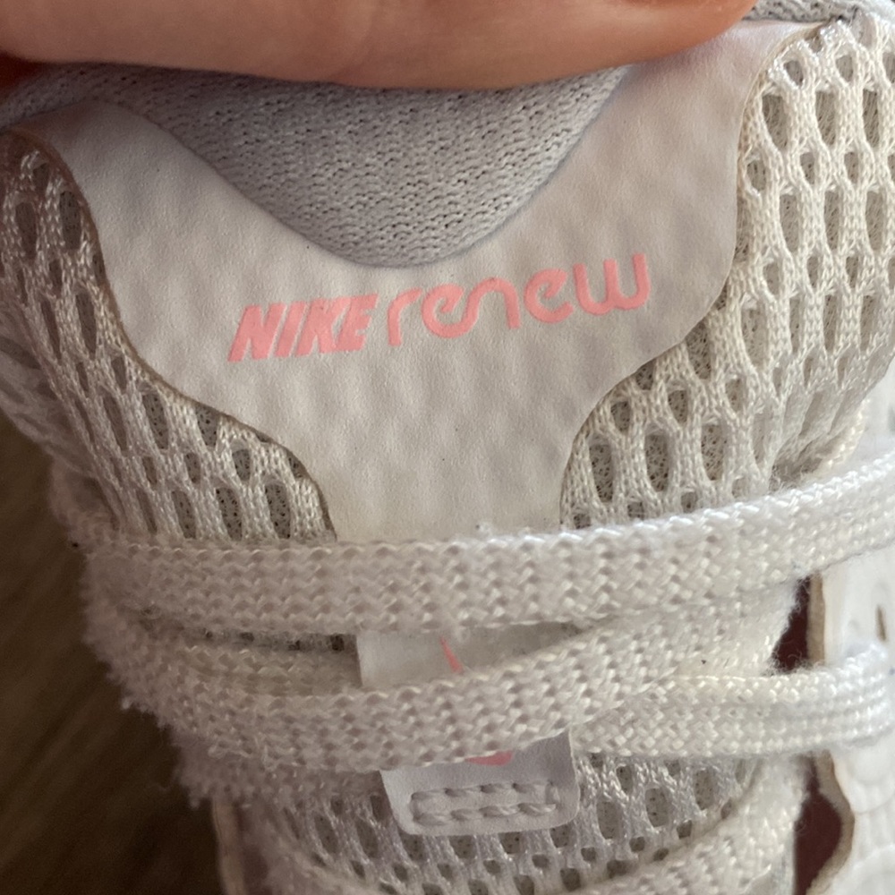 π Nike Renew Womens Running Shoes π - Picture 9 of 10